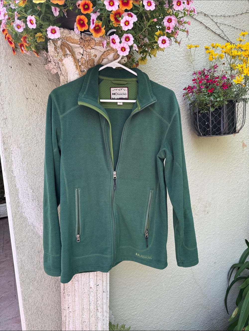 Double Diamond Women’s Green Full-Zip Fleece